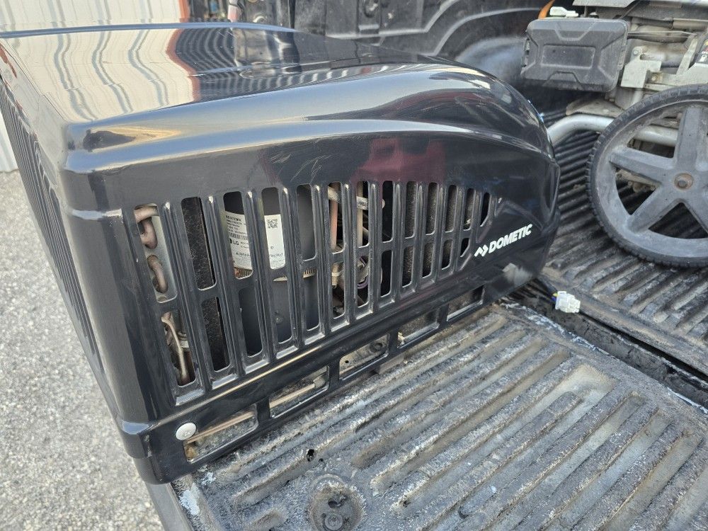 Dometic A/c