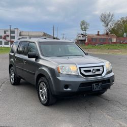 HONDA PILOT 20114WD CLEAN CARFAX RUNS PERFECT