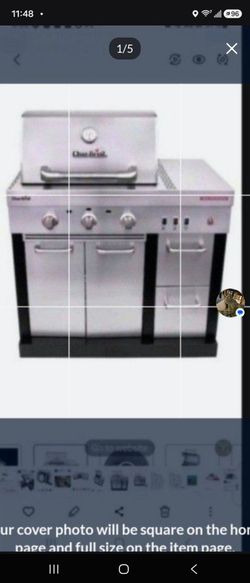 Char-Broil Medallion Gas Grill with 3 Burners .new