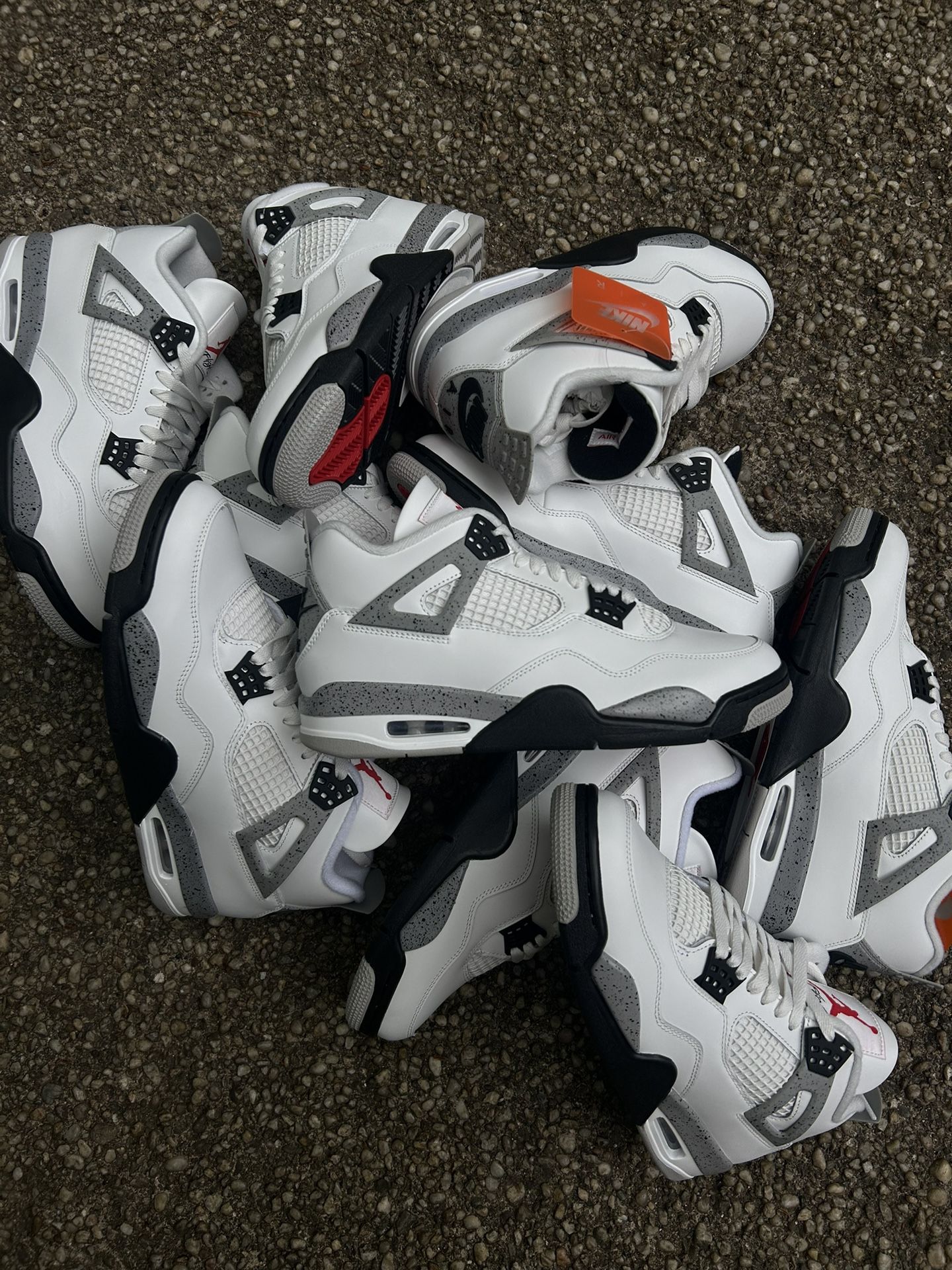 Jordan 4 White Cement