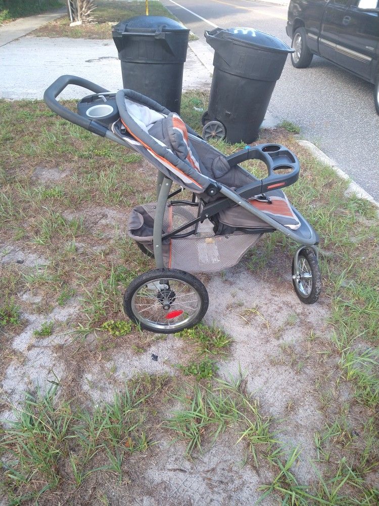 Curb Alert!  Jogging Stroller