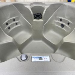 Refurbished 4Person 110v Life Smart Hot Tub Sales!!!!