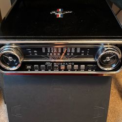  Record Player 