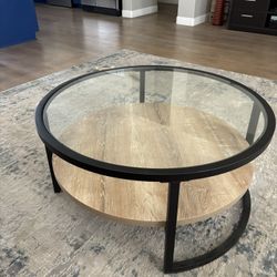 Coffee table  36” Round