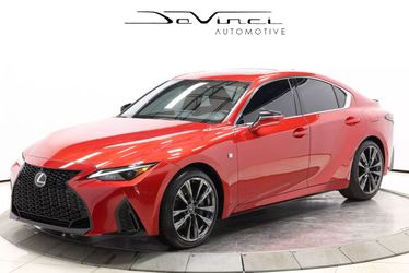 2023 Lexus IS