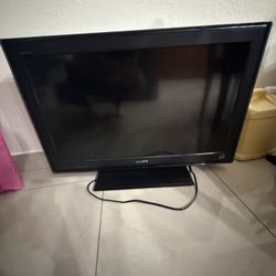 34" Sony Bravia Tv