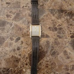 Vintage Seiko Quartz Watch  (contact info removed)