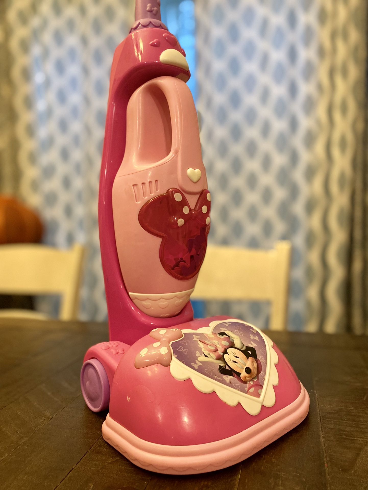 Minnie Mouse Toy Vacuum