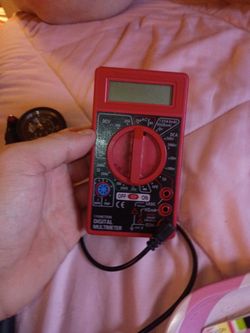 Multimeter digital 