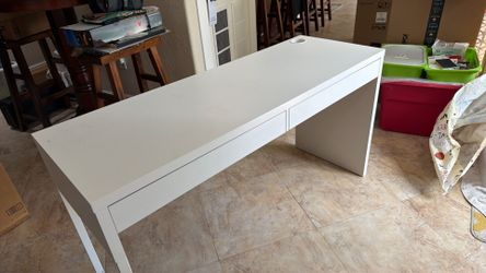 desk with drawers