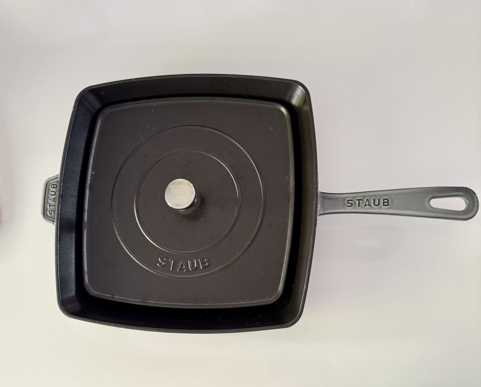 Staub Cast Iron Skillet grill 12” and Le Creuset Skillet 12”