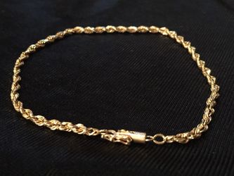 14k solid gold fancy bracelet
