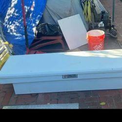 Chevy Silverado Tool Box Miso Go / Moving Must Go 