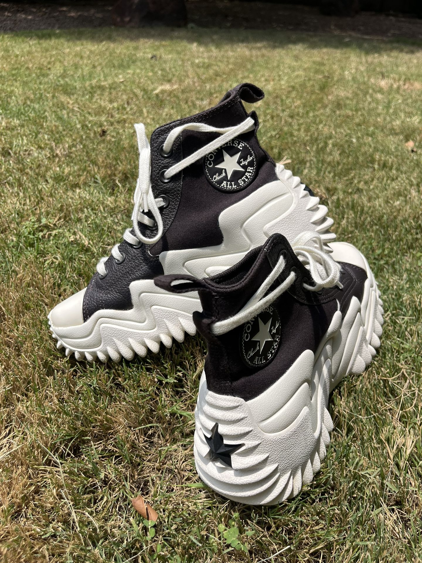 Converse Run Star Motion Counter Climate Leather Sneakers