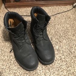 TIMBERLAND BOOTS