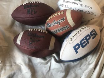 5 Footballs