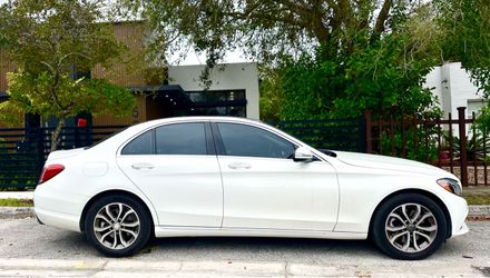 2015 Mercedes-Benz C-Class