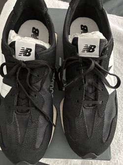 New Balance Black Sneakers