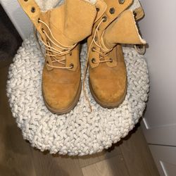 Women’s TIMBERLAND SIZE 7