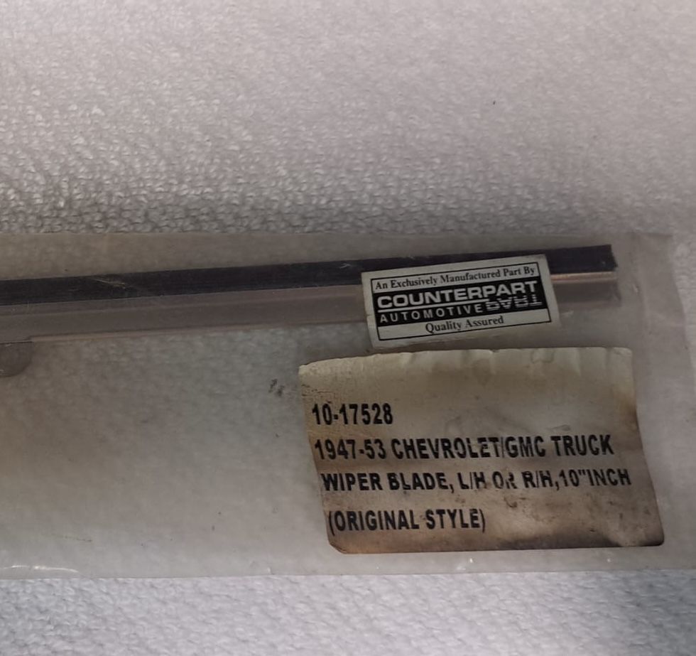 1947-53 CHEVROLET/GMC TRUCK WIPER BLADE, L/H OR R/H, 10"INGH (ORIGINAL STYLE)