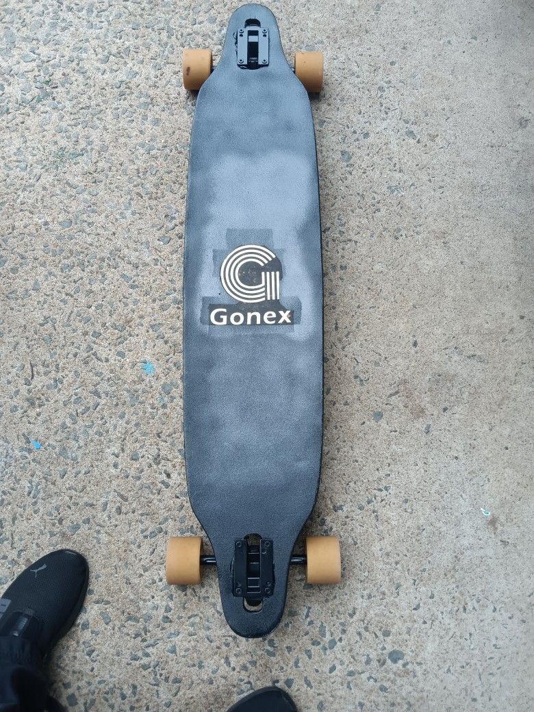 G O N E X Skateboard 42 In Long By 9 In Wide