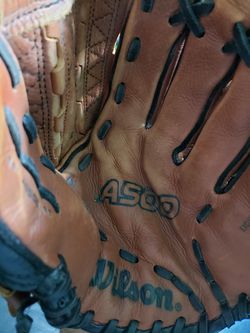 Wilson A500 Baseball Glove Series , Catch Left, Throw Right