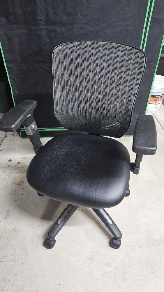 Corvair Office/Desk Chair
