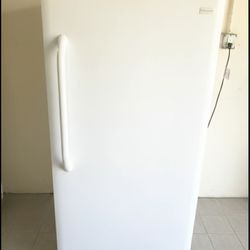15 Cubic Ft Upright Freezer