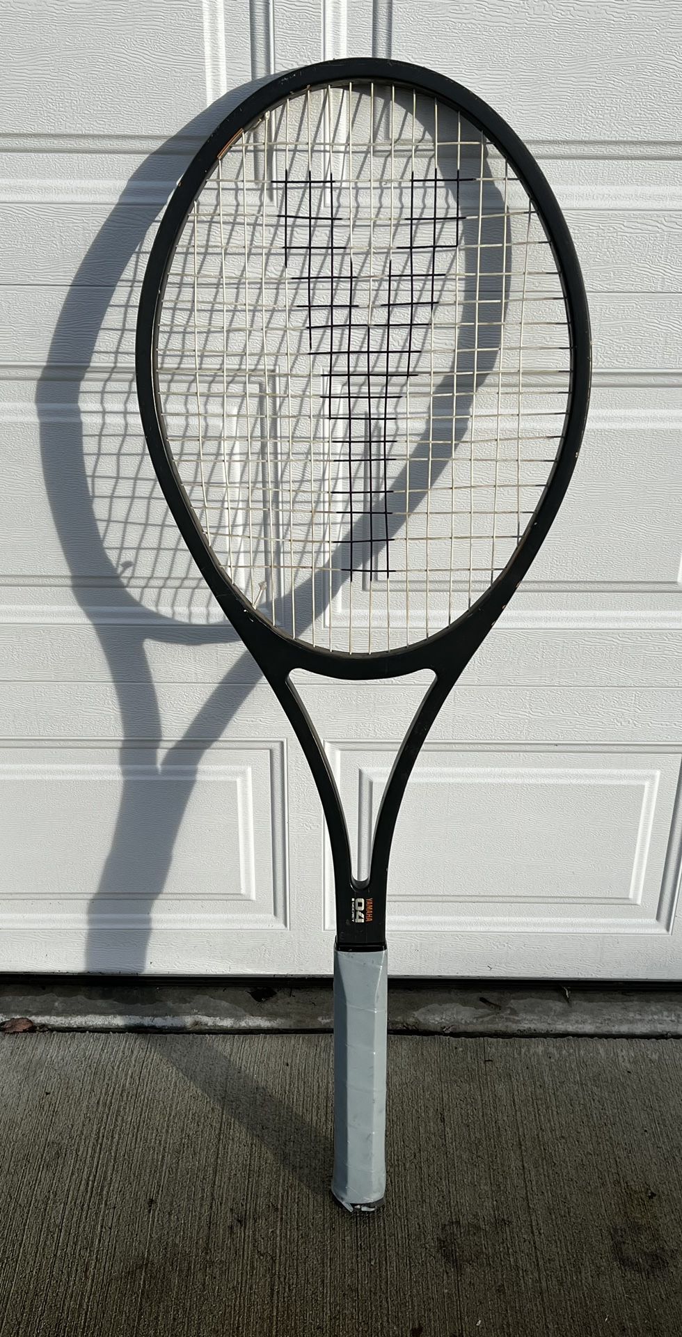 Jumbo Display Tennis Racket
