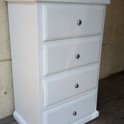 SOLID WOOD DRESSER  SMALL 