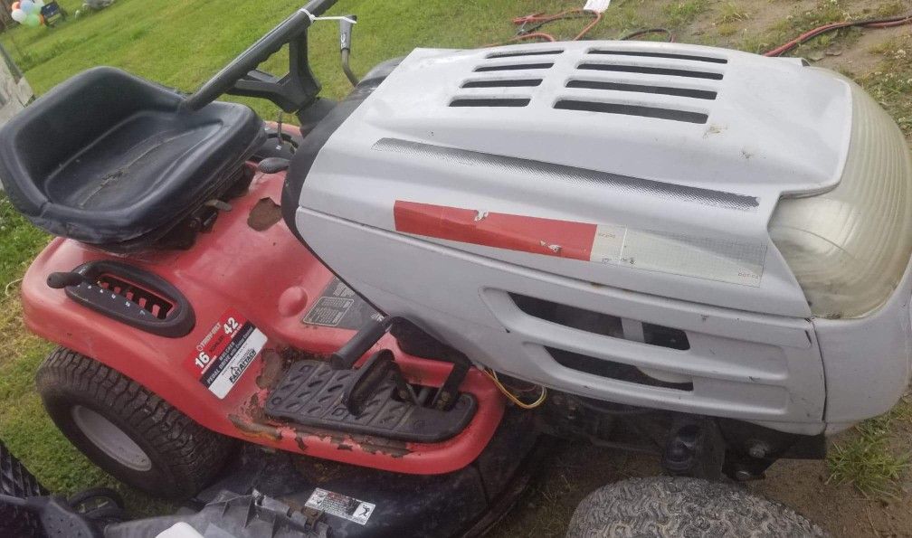 Troybilt riding Mower