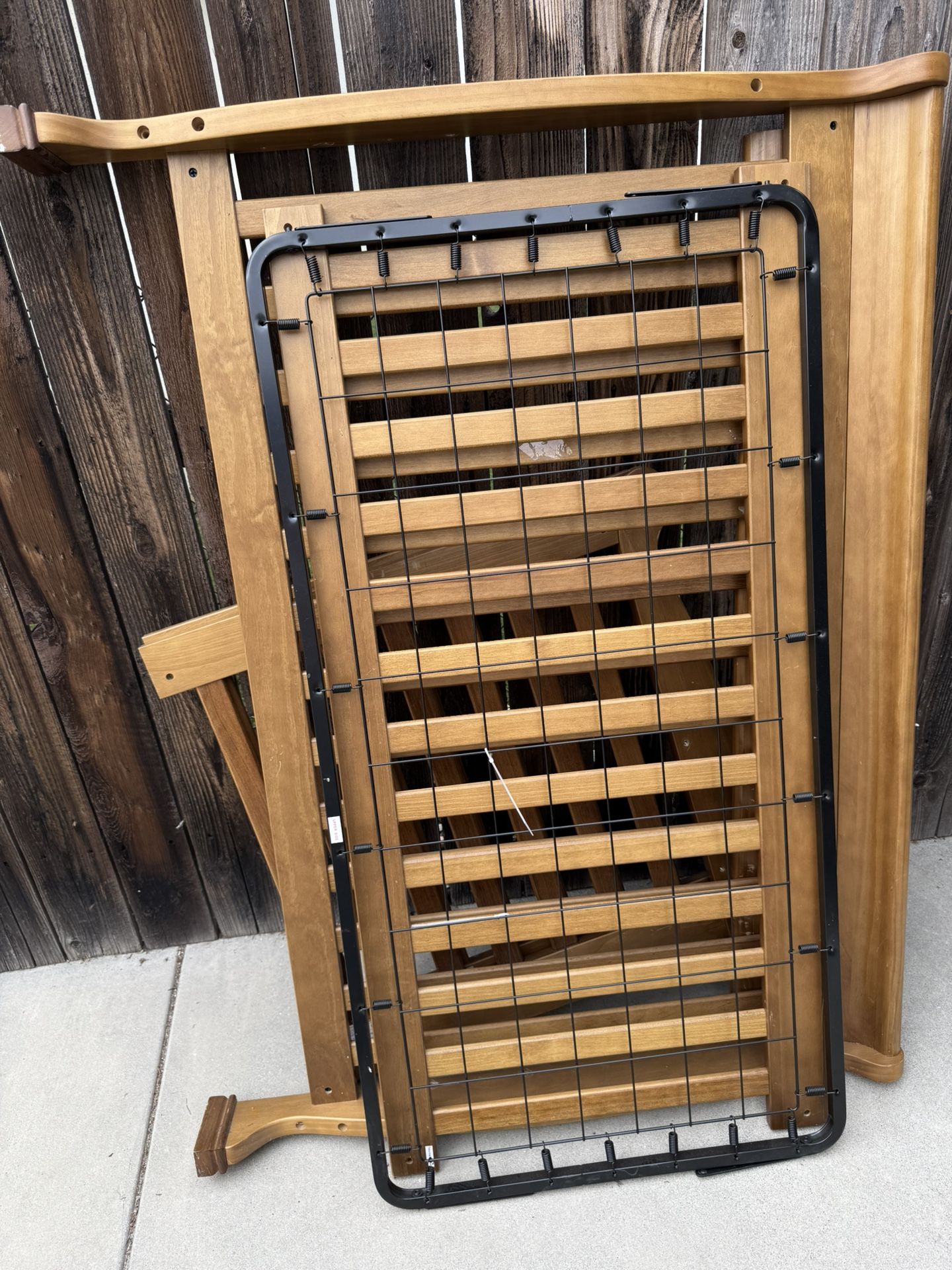 realwood crib