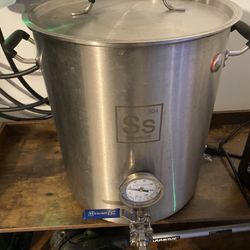 SS Brewtech Brew Kettle (10 Gallon)