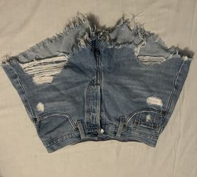 levi shorts
