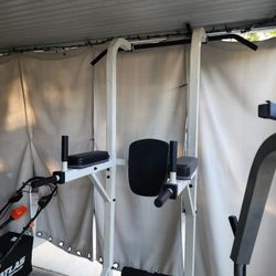 Pullup/dip Bar