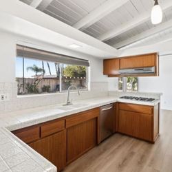 Kitchen Exhausted Hood