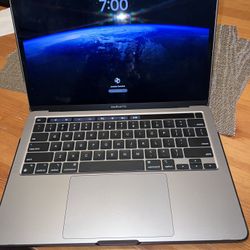 MacBook Pro 2020, 13 Inch M1