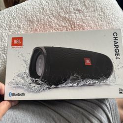 JBL CHARGE4 Bluetooth Speaker 