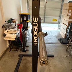 Rogue Squat rack 