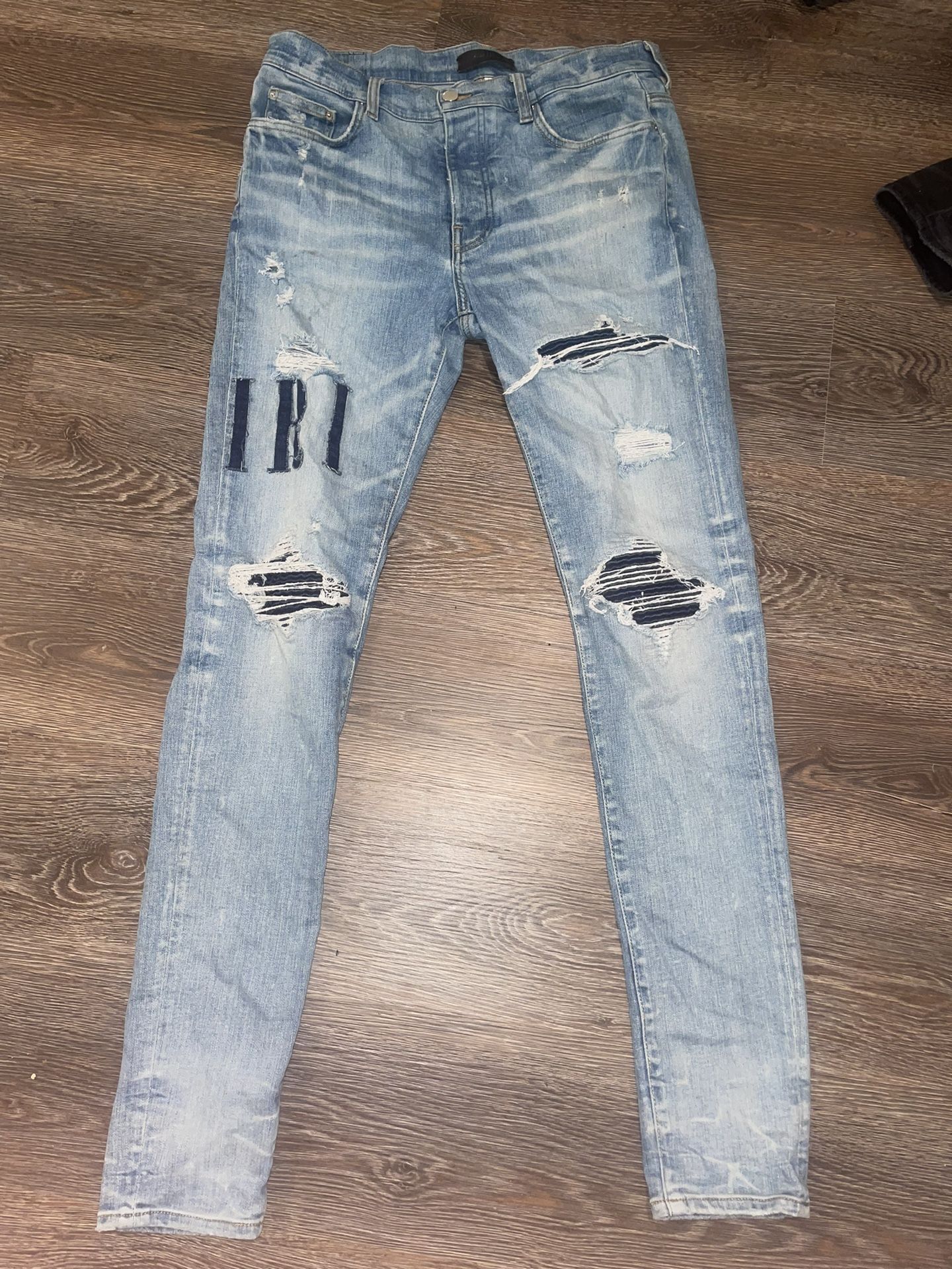 Amiri Jeans Size 33 No Low Balls