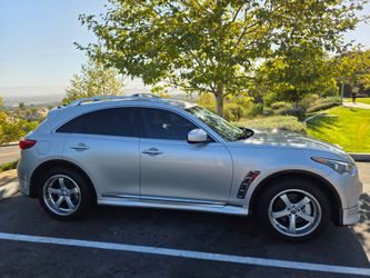 Infiniti FX50S 2009