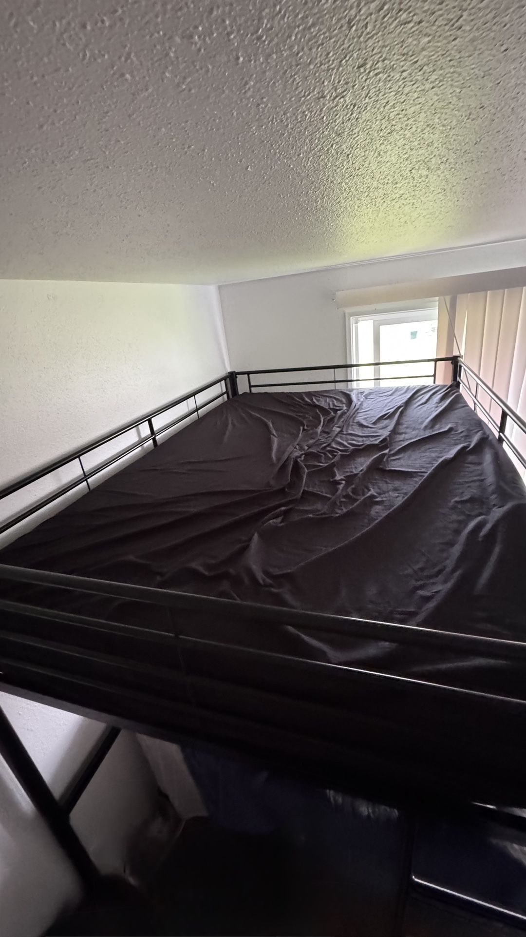 Twin Size Bunk Bed