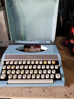 vintage royal typewriter