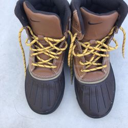 Boys Nike ACG Duck Boots 