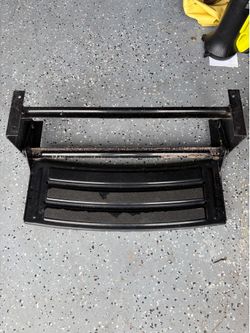 Foldable step for RV