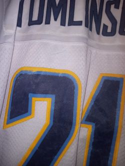 NFL FOOTBALL 🏈🏈 LEAGUE TEAM JERSEY! only 120 Each ! Betta Hurry 😁 😜