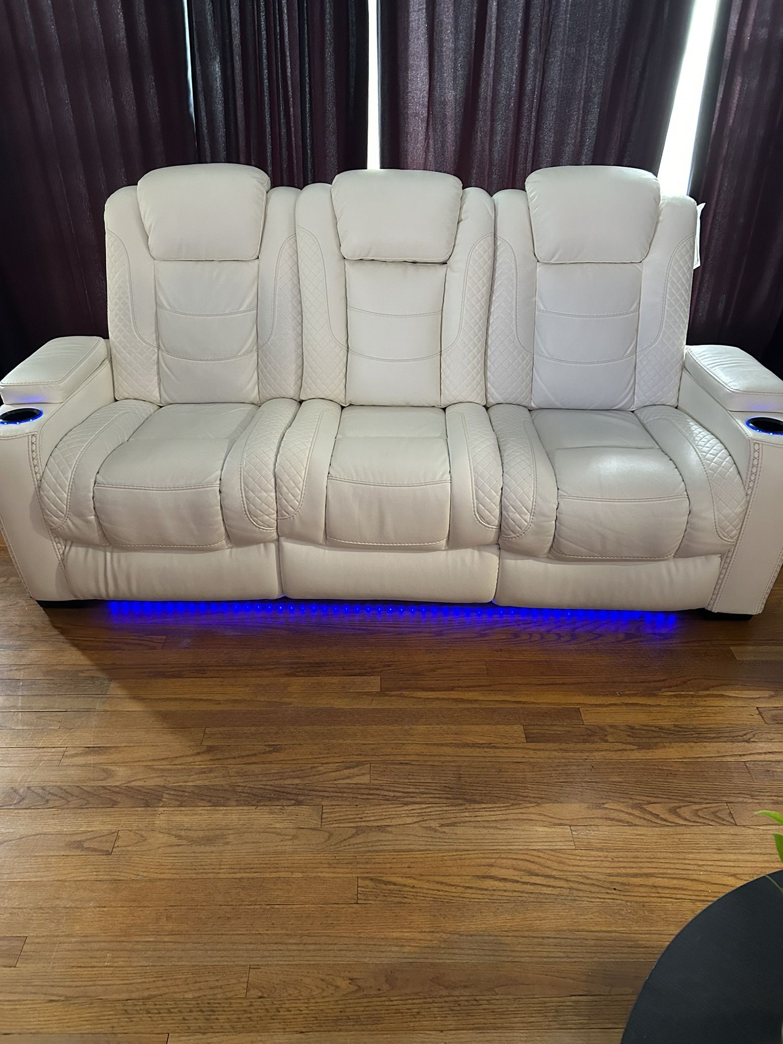 White Leather Dual Power Reclining Sofa