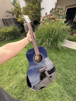 Yamaha F325 Acoustic Guitar - Black