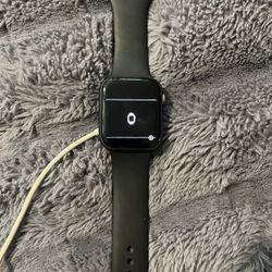 Apple Watch Series 4  …..44mm