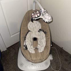 Mamaroo With Infant Insert 